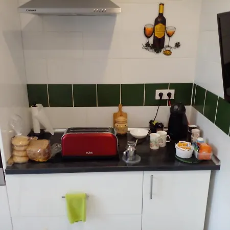 Primavera Bed And Breakfast. 3* L'Alfas del Pi